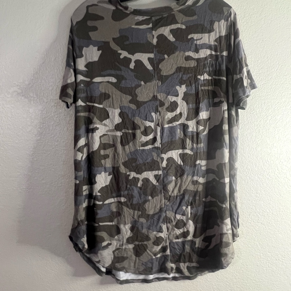 Zenana Outfitters Oversized Gray Black Tee - Picture 3 of 4
